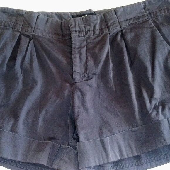 Mossimo grey pleated shorts sz 14 - Picture 6 of 7